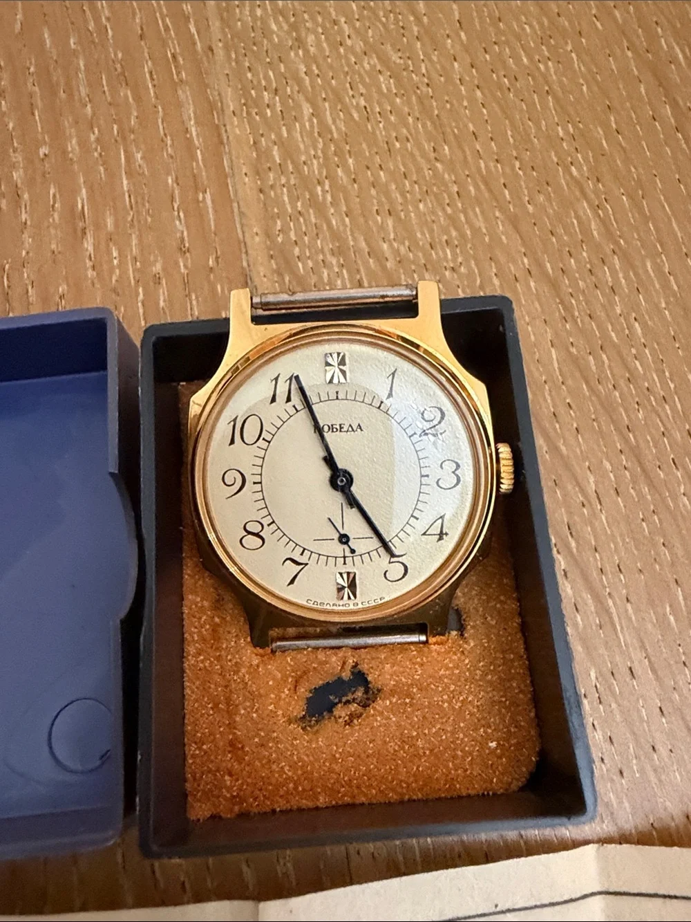 Vintage Russian watch Pobeda Classic Men's Gold-ToneWatch with White Dial